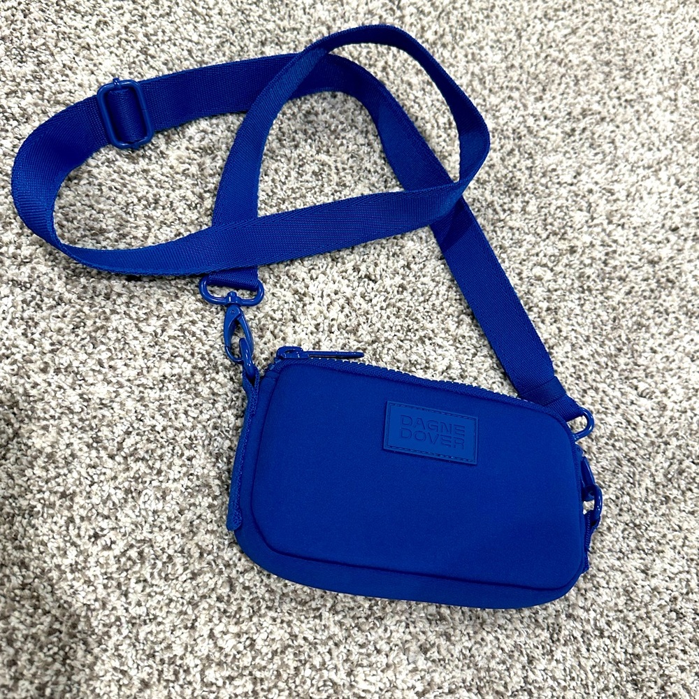 NEW Dagne Dover Phone Sling - Deep Sea